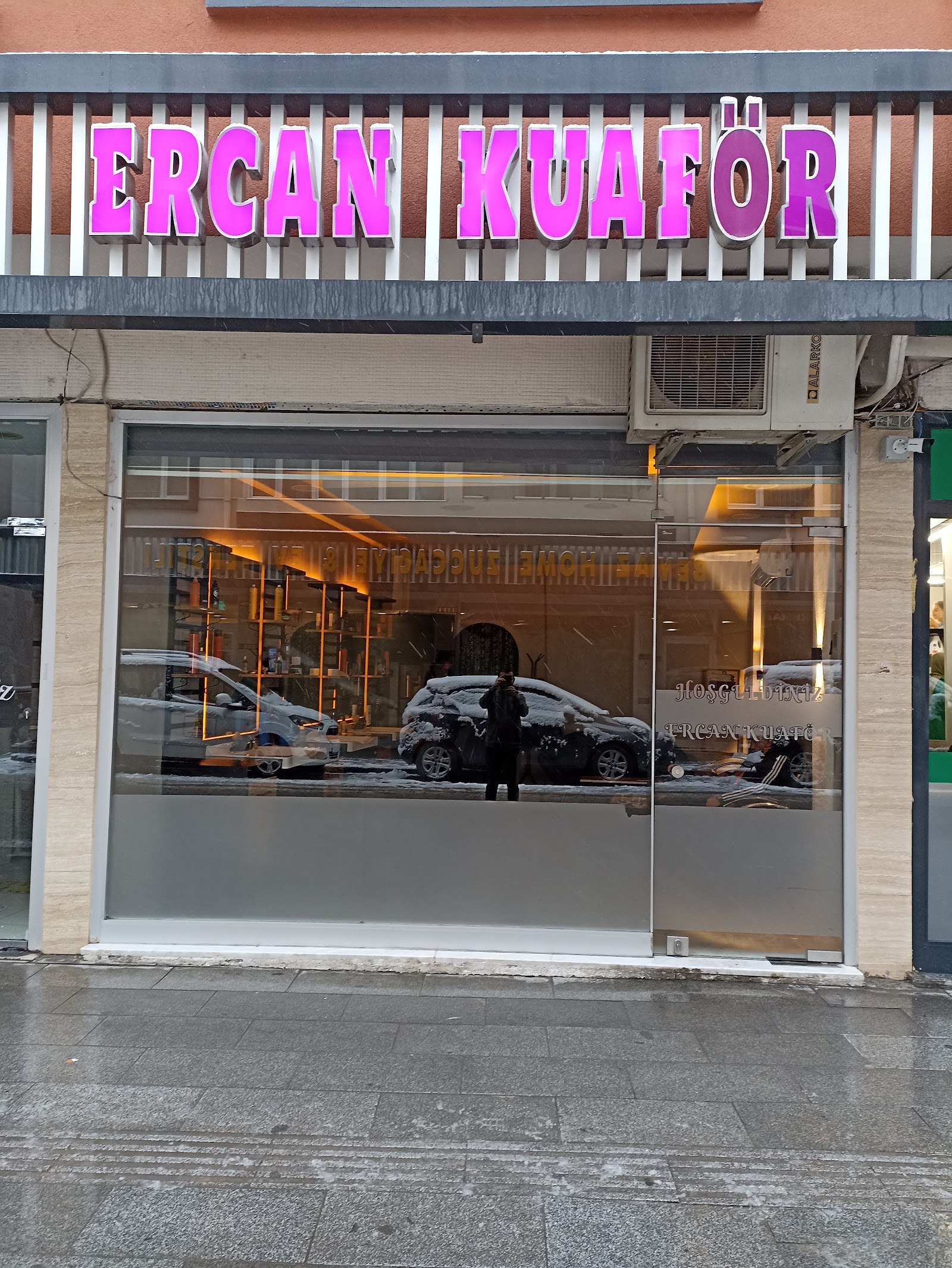 ERCAN KUAFÖR SALONU