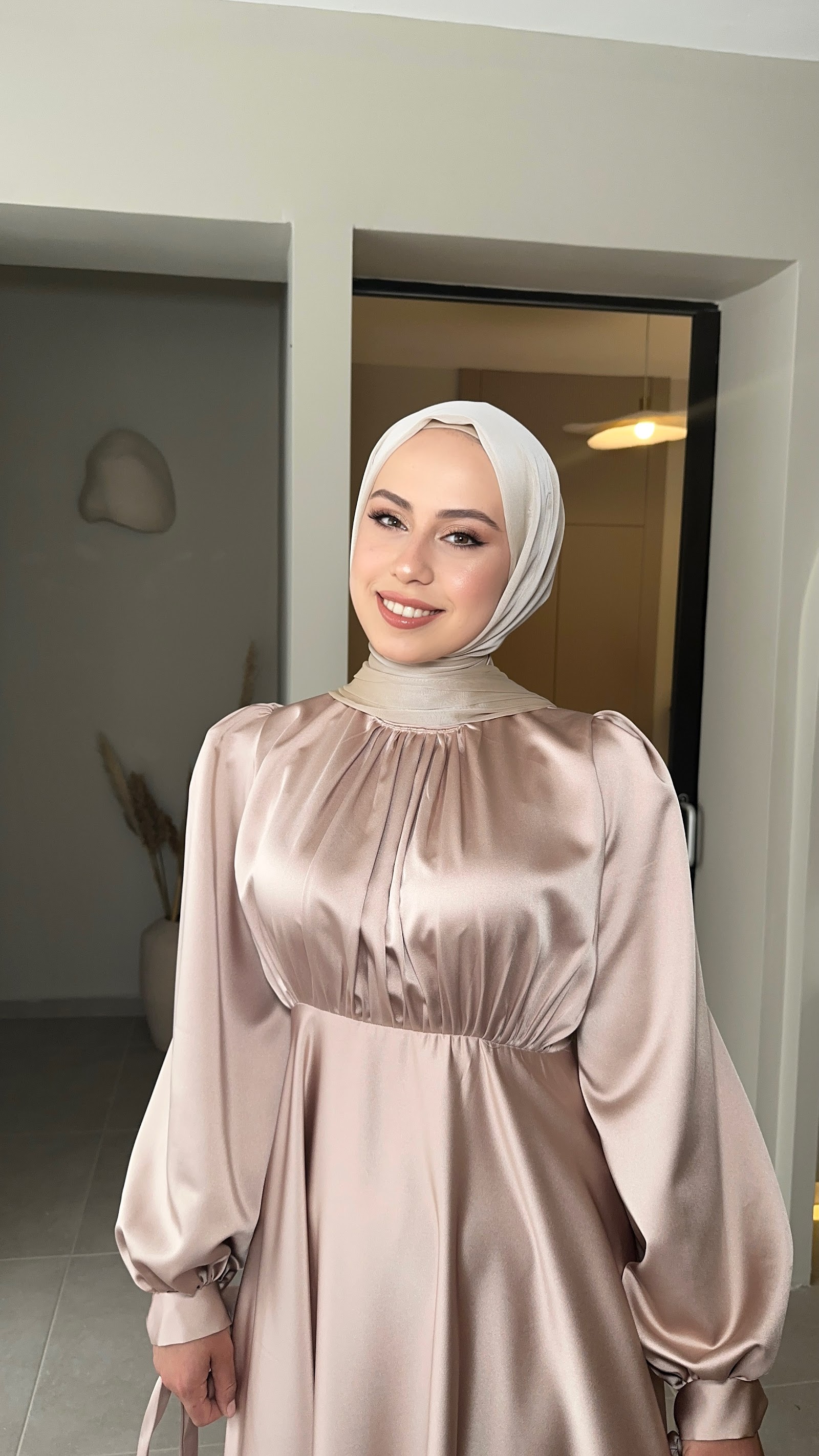 MAKE-UP KÜBRA ATES